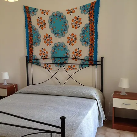 Via Giotto 1sx Farfalla Apartment *