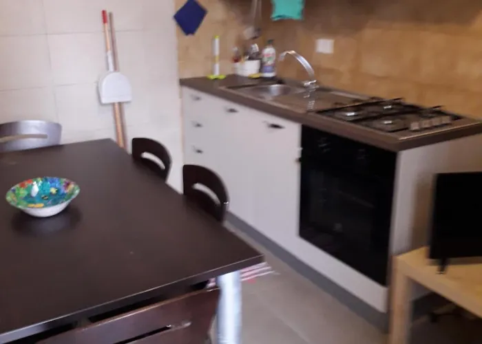 Via Giotto 1sx Farfalla